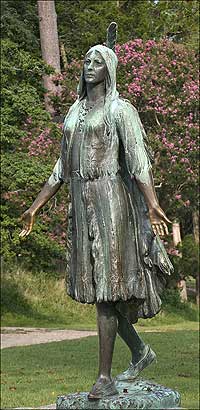 Statue of Pocahontas